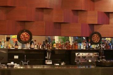 Condado Hotel Casino Paso De La Patria