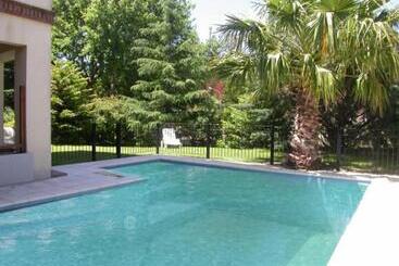 בית מלון כפרי Las Araucarias