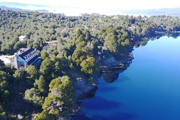 ホテル Peninsula De Los Coihues