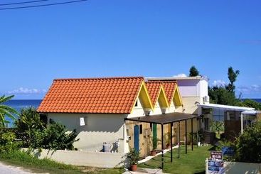 مبيت وإفطار Iyashi No Resort Nakijin