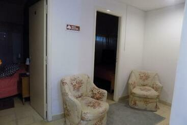 هتل Embassy