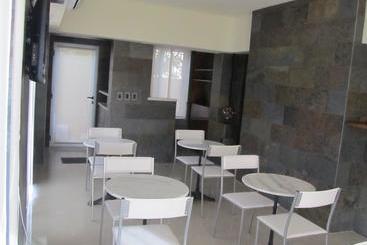 هتل Eze Inn Boutique