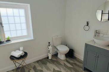 Резиденция Hampshire Charming House