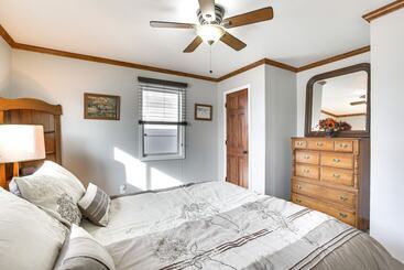 بيت ريفى Single Story Gillette Home: Walk To Lake & Trails!