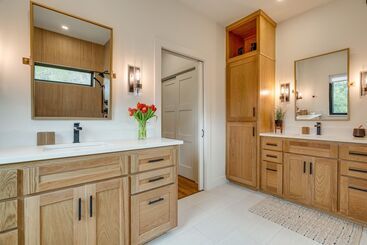 별장 Chic Burnet Home On Lake Buchanan W/ 2 Fireplaces!