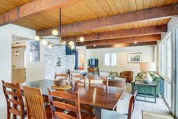 קוטג'' Cozy Vermont Escape W/ Deck, Near Skiing!