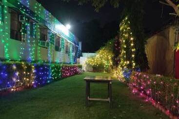 فندق Ambika Palace By Shiwani Associate