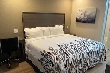 酒店 Red Roof Inn Haltom City