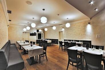 Republika 24 Apartments