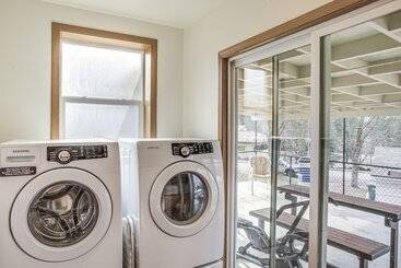 بيت ريفى Spacious Coeur D  Alene Home < 1 Mi To Downtown