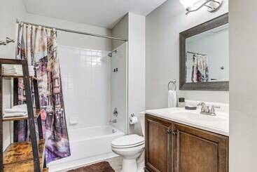 Сельский дом Leon Valley Home Near Seaworld & Aquarium!