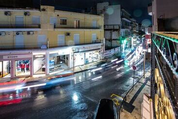 מלון דירות Royal Gold City Suites