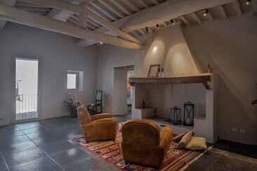 בית מלון כפרי Borgo Elissa