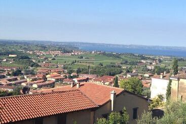 בית מלון כפרי Romantic