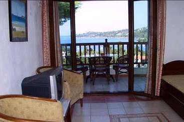 アパートホテル Pandora Studios Skiathos