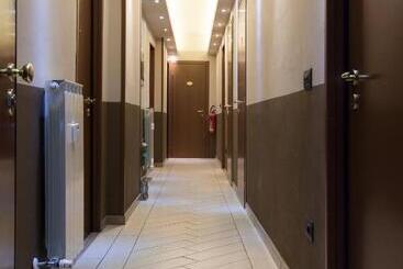 ホテル Affittacamere Serena