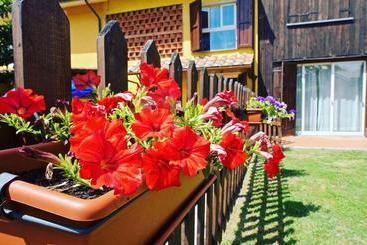 هتل Agriturismo La Conte