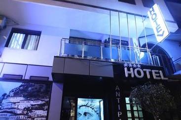 בית מלון כפרי Antipatrea