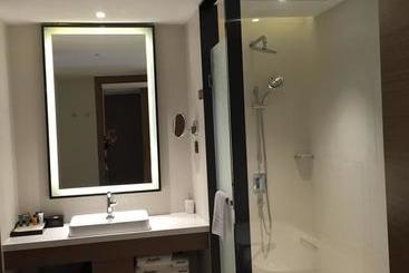 هتل Hampton By Hilton Guangzhou Zhujiang New Town