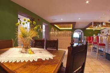 בית מלון כפרי Mirabel