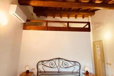 فندق Tenuta Le Sorgive Agriturismo