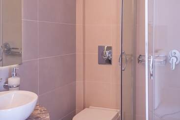 מלון דירות Anita Rooms & Suites Milos