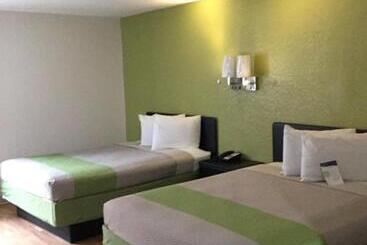 Motel 6 Augusta, Ks