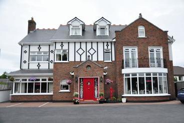 酒店 College Crest House