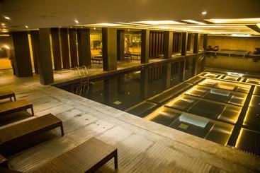 Jinyuan Zhangfei International Hotel - Langzhong