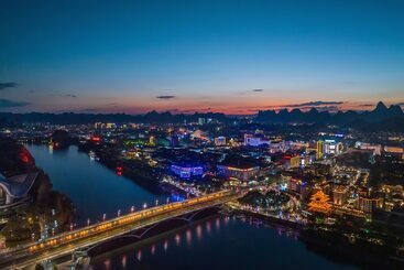Wing Hotel Guilin Pedestrian Street