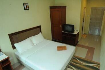 בית מלון כפרי Arwana Inn Tok Bali