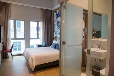 هتل Bencoolen@hong Kong Street