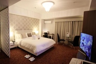 هتل آپارتمان Maxstays Max Pavilion At The Venice Residences