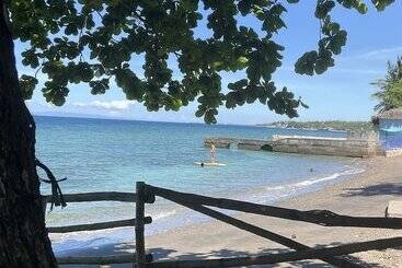 هاستل Boochee Beach