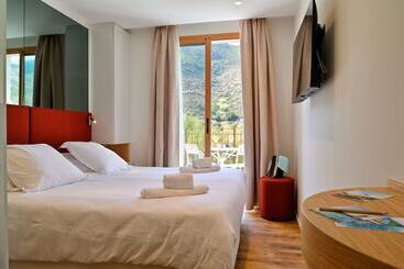 Отель Saint Roch