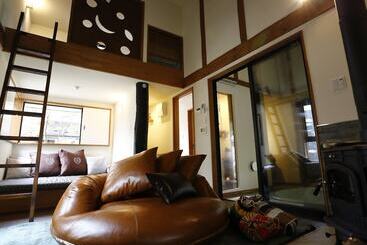 Курорт Glamping Villa Hanz Kawaguchiko