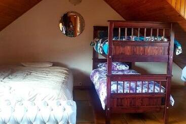 فندق صغير Keedols Inn & Backpackers