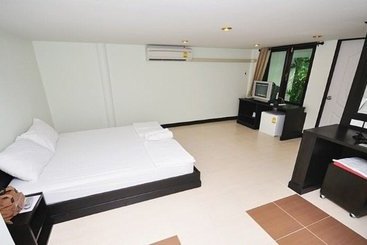 Otel Baan Nakara Resort