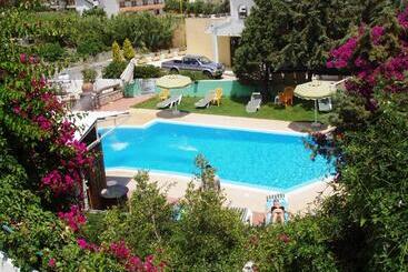 ホテル Gorgona Studios