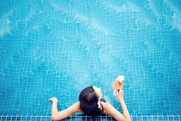 فندق Ibis Saigon Airport