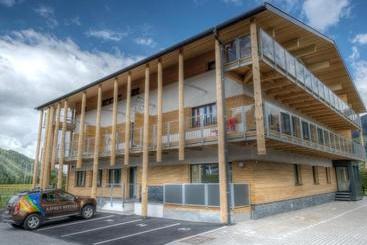 هتل Residence Alpin Kaprun