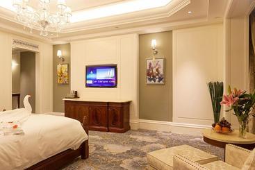 Royal Seaside Hotel And Hot Springs Xiamen