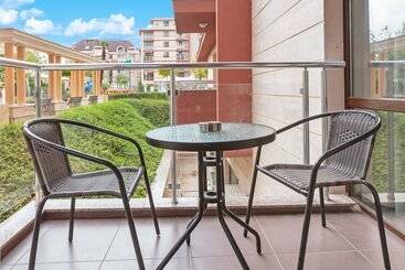 Apart Hotel Tarsis Club