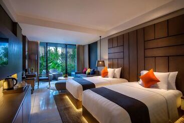 Отель Wyndham Tamansari Jivva Resort Bali