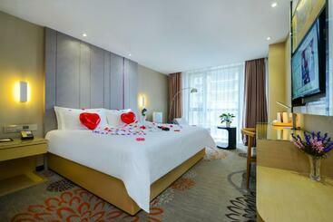 هتل Lavande  Chongqing Guanyin Bridge Pedestrian Street