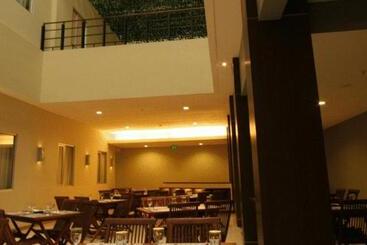 Marlin Pekalongan By Dafam Hotels