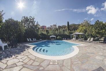 游客公寓 Orange Grove Villas