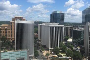 Жильё для туристов Sedona Slate By Executive Apartments