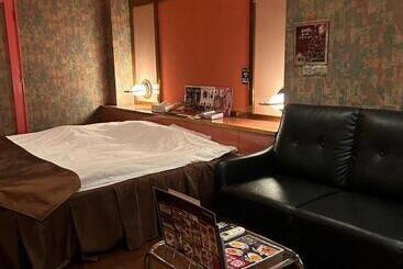 בית מלון כפרי おとぼけビーバーケセラセラ寝屋川