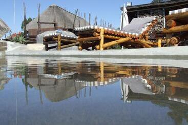 Отель Hawane Resort